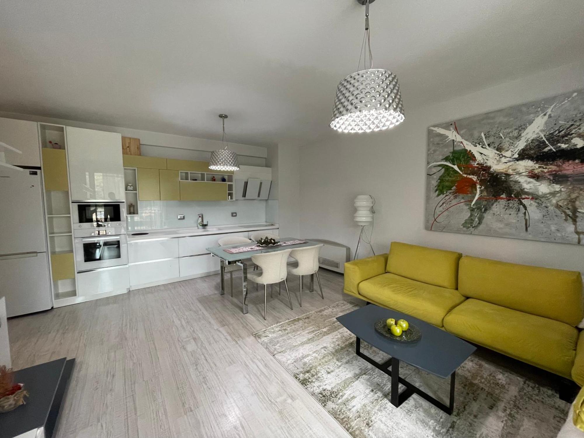 Apartament Lake Tirana